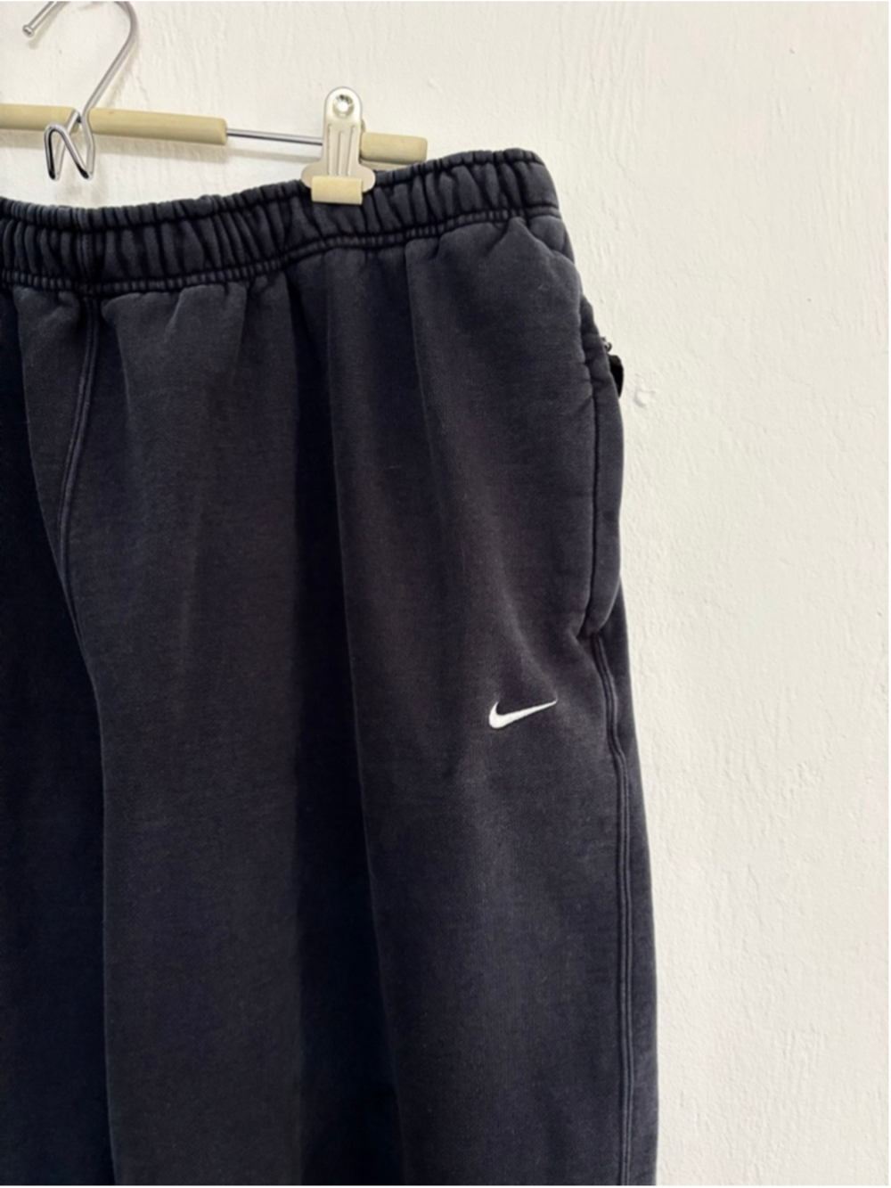 Women's Nike Black Sweats Joggers 4XL Classic Comfy - Picture 10 of 10